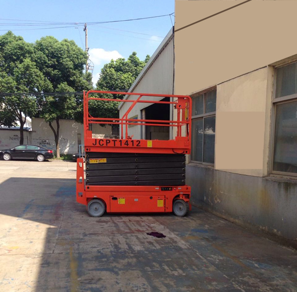 全自行升降機(jī)最低收縮_副本.jpg 全自行升降機(jī)最低收縮_副本.jpg